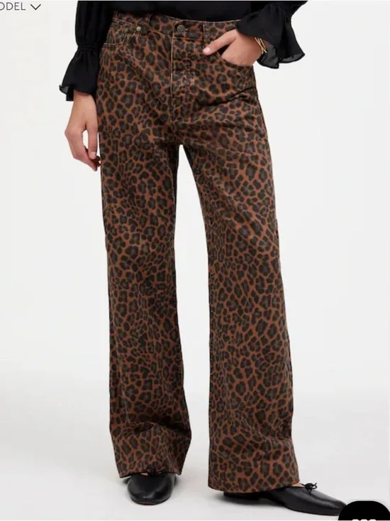 Madewell Low-Slung Baggy Jeans in Leopard Print - Picture 5 of 8